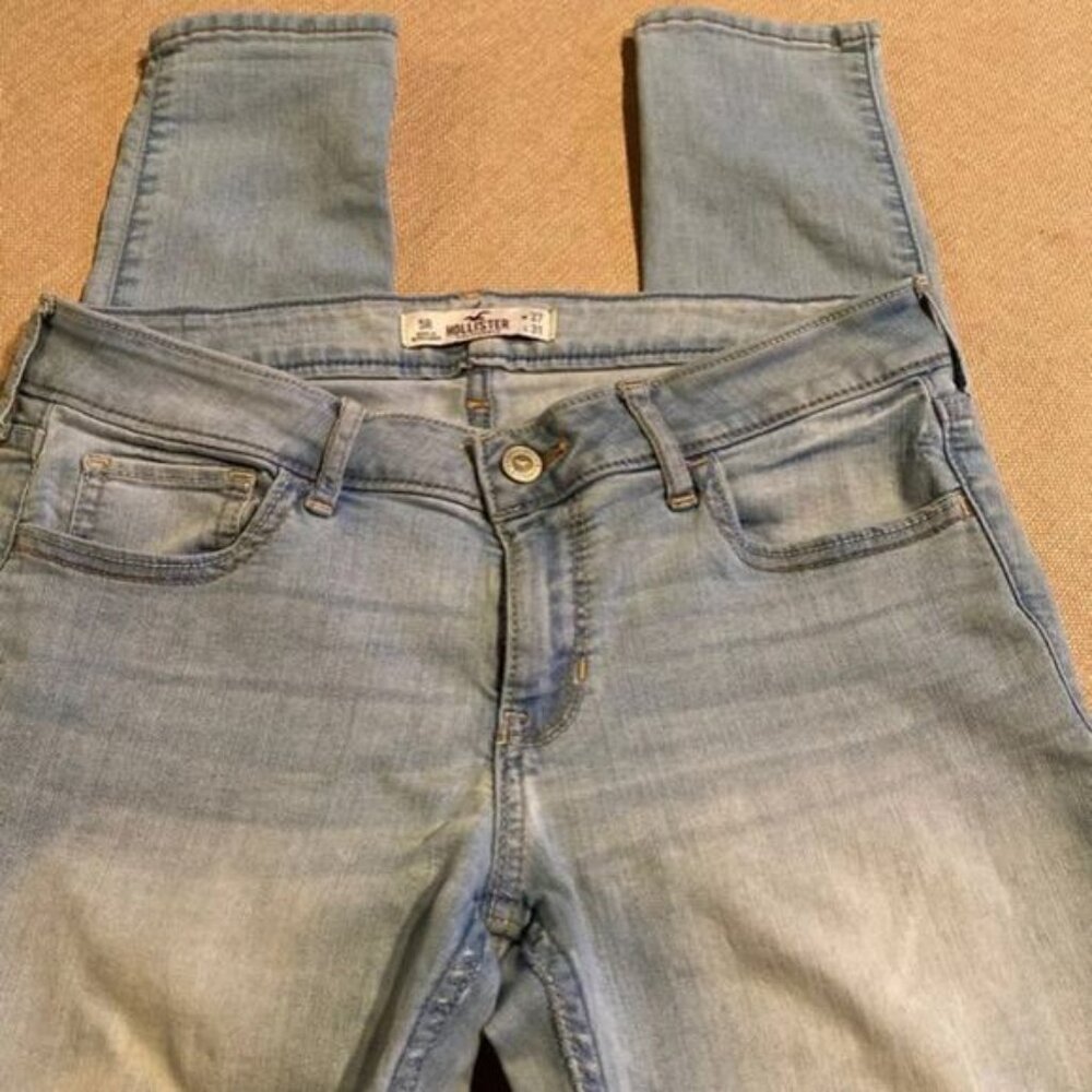 Hollister jeans size 5